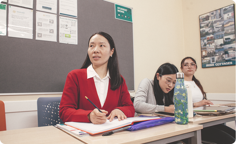 English and Intercultural Communication